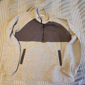 Fleece sweatshirt